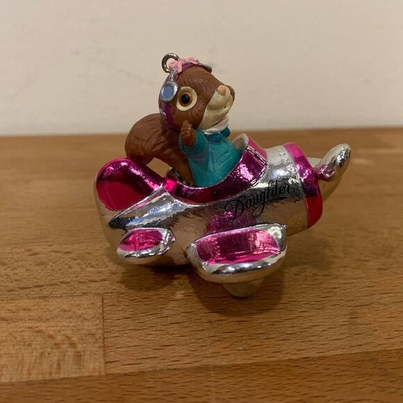 1992 Hallmark Daugther Ornament Chipmunk on a Airplane - Picture 1 of 8
